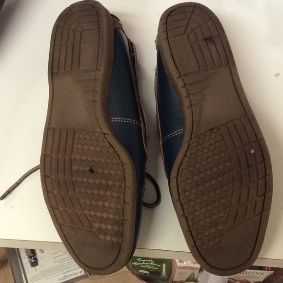 Rooks Brothers two tone boat shoes - Picture 3 of 4